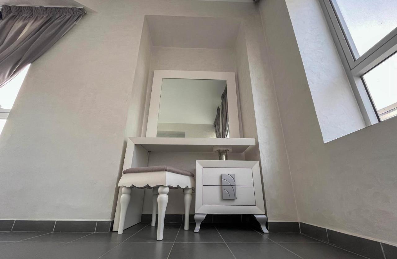 Apartment In City Center Tangeri Esterno foto